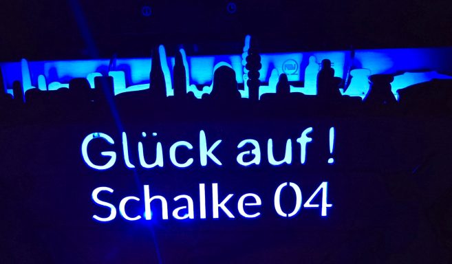 0130- LED Wandlampe Schalke 04